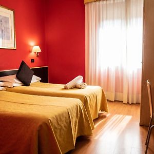 Kamer met Twee Aparte Bedden